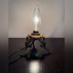 VTG Small Brass Lamp No Shade winged claw-foot design & Trio Griffins/Cherubs